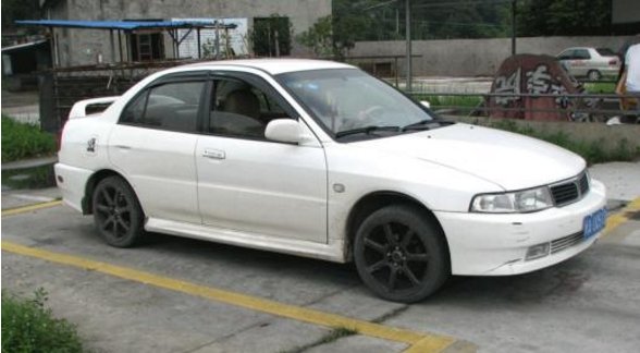 科目二倒车入库左右后视镜怎么调