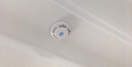 家用一氧化碳报警器选哪个牌子好？有点纠结。