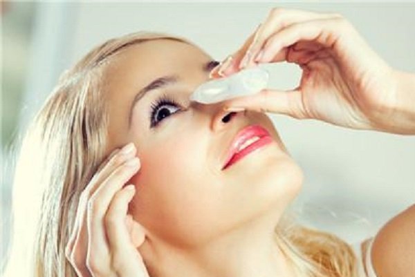 眼睫毛掉进眼睛里了，不见了，怎么办