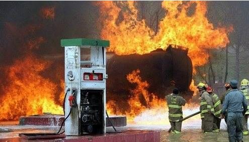 加油站为什么不能使用手机？