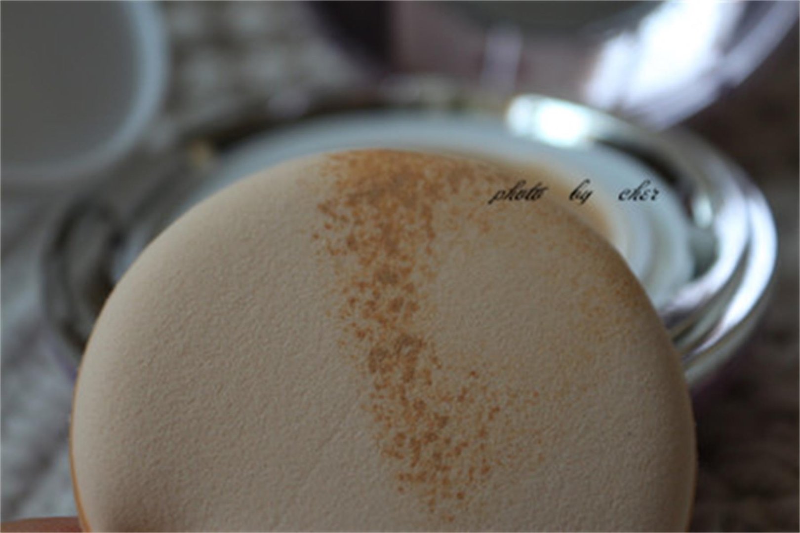 求粉饼的正确使用方法 到底如何用粉饼？