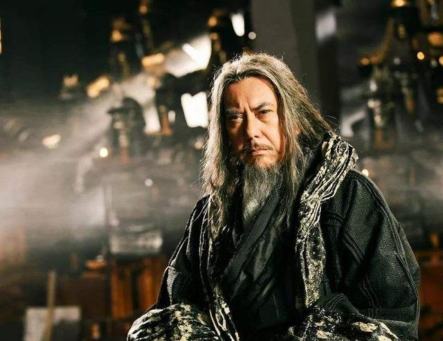 项羽的亚父范增是怎么死的？