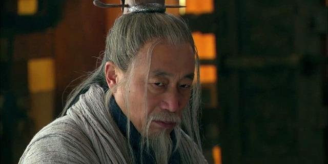 项羽的亚父范增是怎么死的？