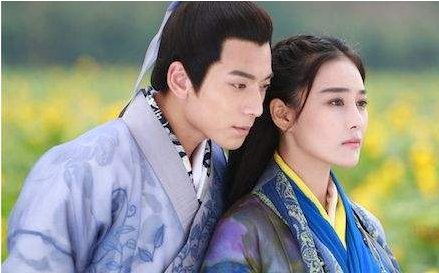 神雕里的陆展元和陆冠英是什么关系啊?