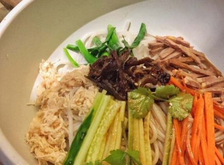 云南的特色小吃有哪些?