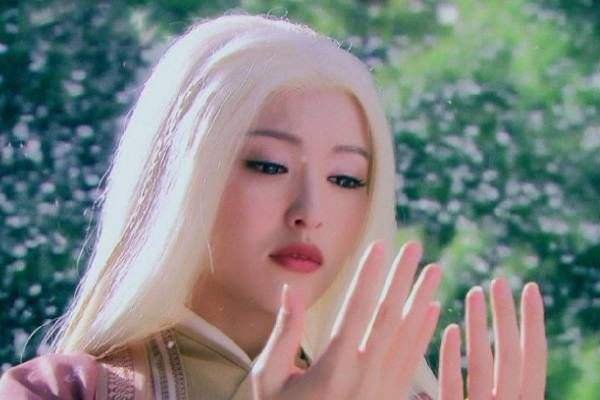 同样是女娲后人,为何紫萱与青儿的命运如此不同?