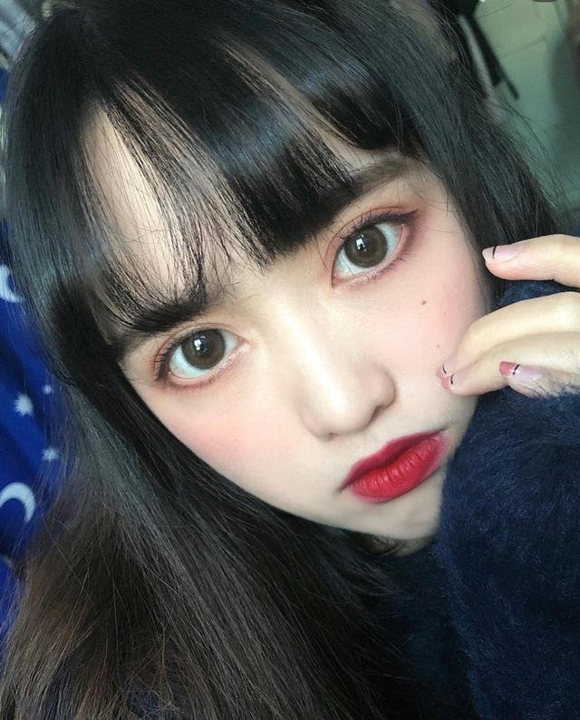 纪梵希口红小羊皮306和红丝绒N37哪个好?