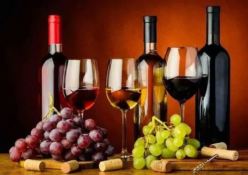 红葡萄酒和白葡萄酒的区别是什么?