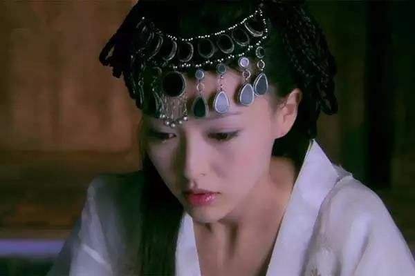 同样是女娲后人,为何紫萱与青儿的命运如此不同?