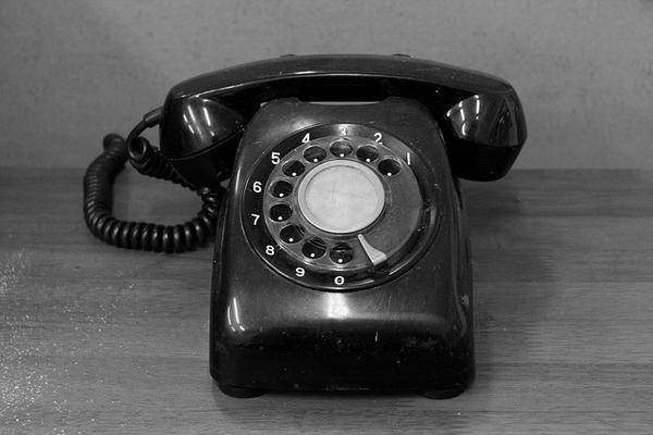 如何向日本警方报警