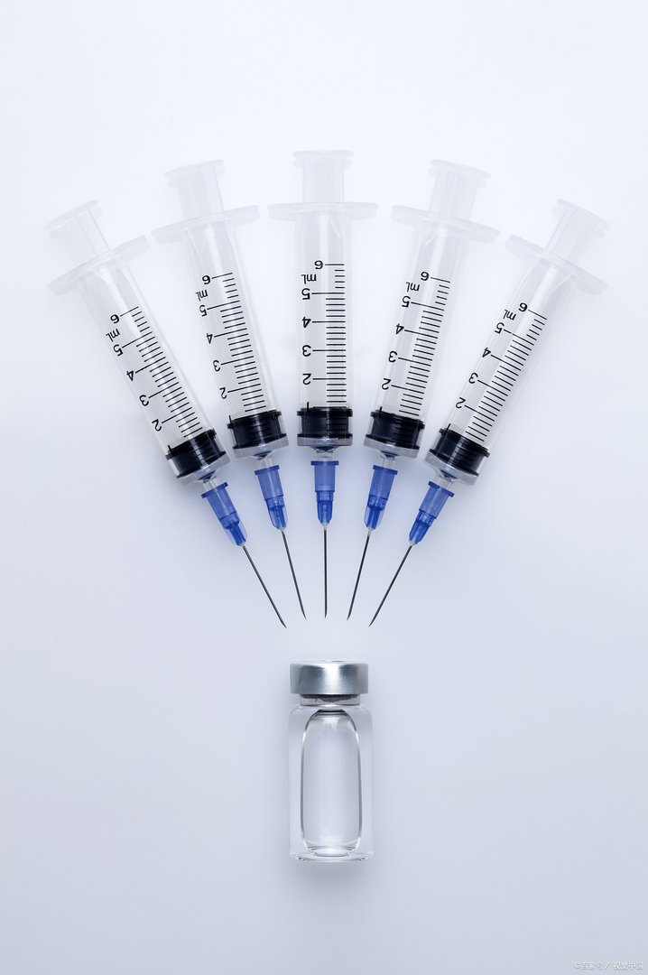 英专家不建议推行第四针疫苗，背后的原因是什么？