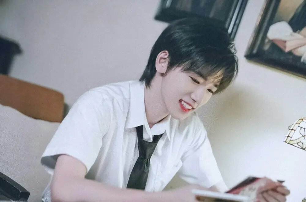 宋亚轩称作业多到写不完，他在学业上有多努力？