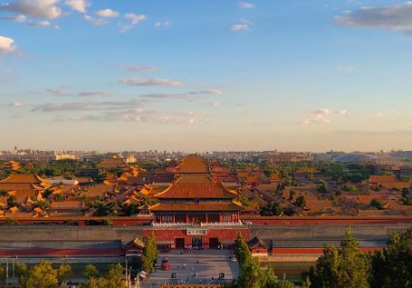 日落紫禁城剧情简介