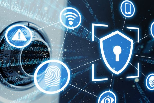 手机木马是怎么植入进手机里面的呢？