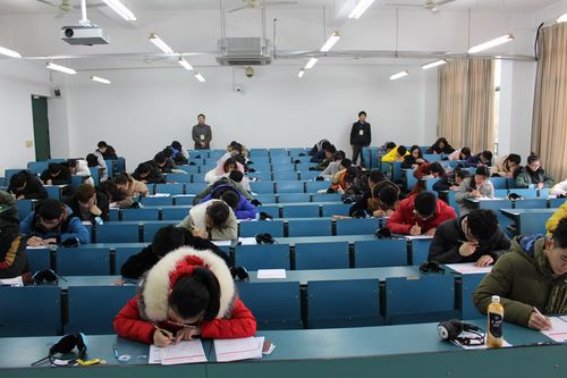 六级英语听力怎么算分