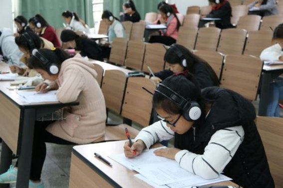 六级英语听力怎么算分