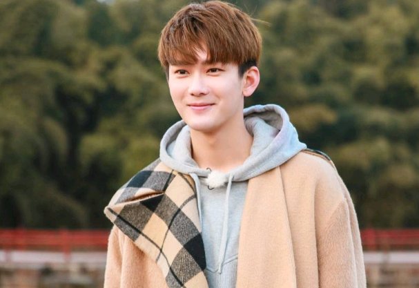 熊梓淇和张子枫演的我和两个他，演技怎么样？