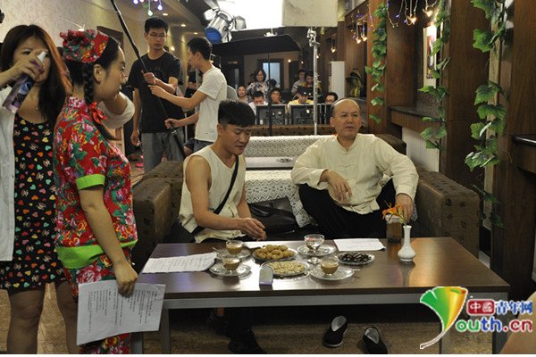 落魄房客俏房东的作者信息