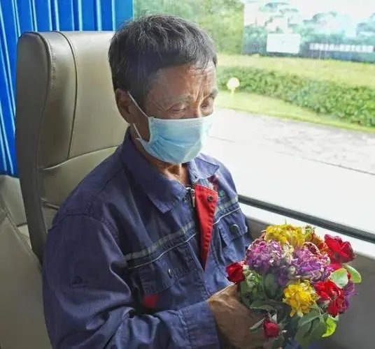 黑龙江六旬大爷杀害新婚20多天妻子,此案件中涉及哪些法律问题?