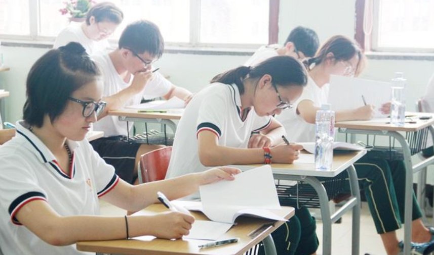 江苏小高考一共考几门？