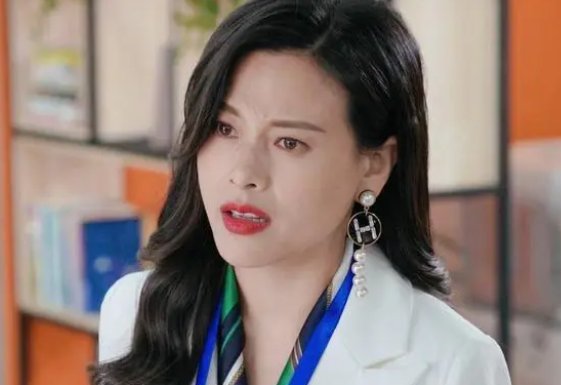 郝文婷哪年出生的