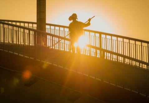 西班牙7月来近3千人死于高温，高温天气下如何保障生命的安全？