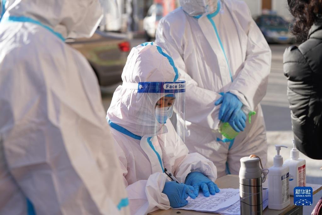 上海新增阳性病例迎来6连降,什么时候能全面清零?