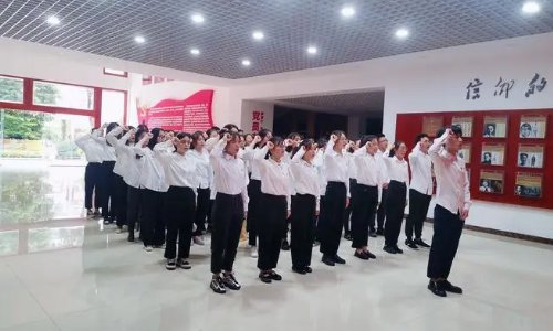 全国9000多万党员中,35岁以下的党员占比为多少?