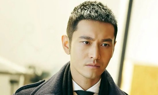 十年修得王小贱 百年修得柯景腾 千年修得李大仁 万年修得陆励成 亿年修得何以琛