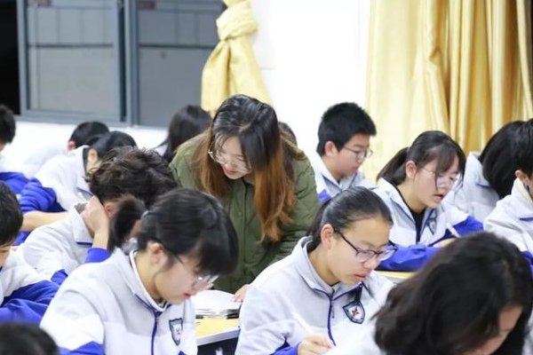 筋疲力尽猜一生肖