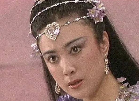 《封神演义》为什么妲己第一个封神?