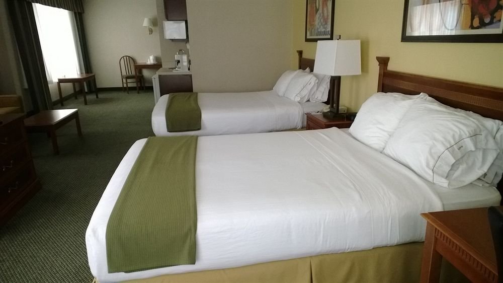 芬尼利的角色设定