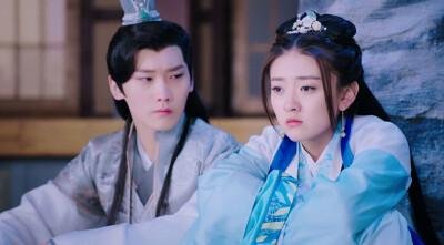 在《双世宠妃3》中梁洁一人分饰三角，她分别饰演了哪些角色？