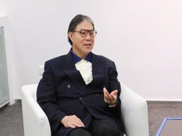 霍震霆现任妻子是谁