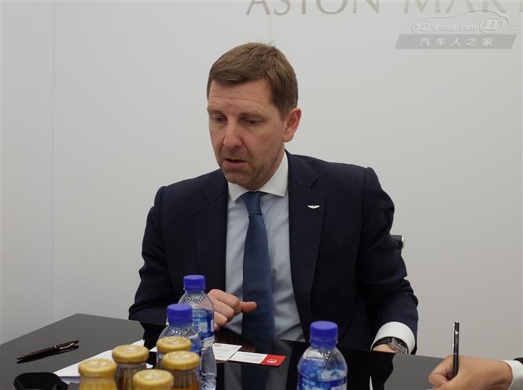 马丁·格文的基本信息