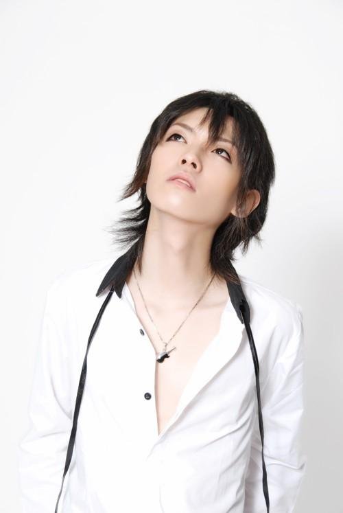 真夏侑李的介绍