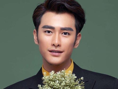 朱梓骁撞脸井柏然，他是不是整容了？