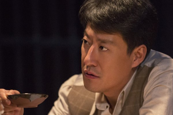 于震有6个娃都是亲生的吗