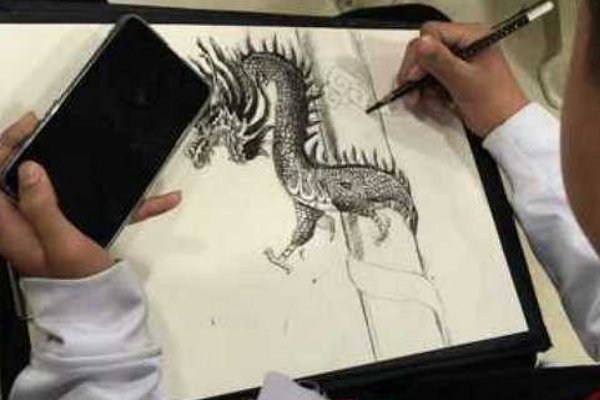 一代英雄打一动物生肖