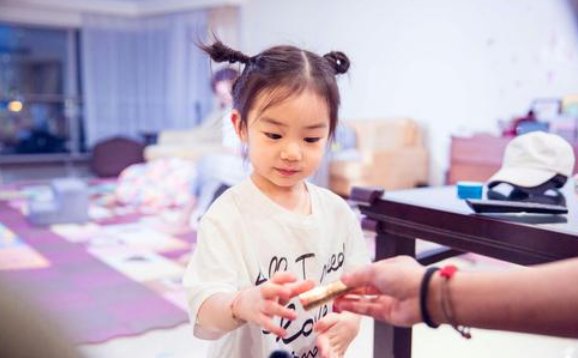 想办法吧爸爸哪儿能看