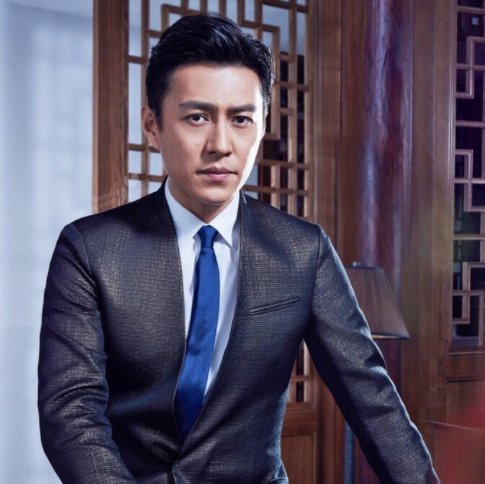 男演员靳东添新职，当选民盟北京市委副主委，他现在属于什么级别？