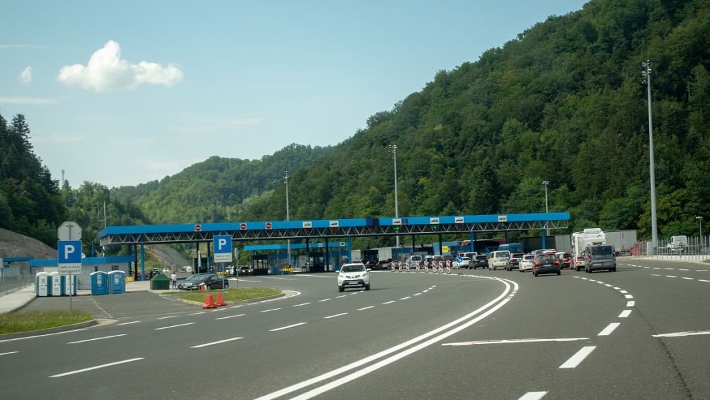 深圳一新郎开电车错过自己的婚礼,这究竟是怎么回事?