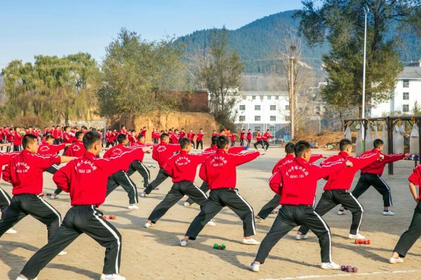 塔沟武校2023年收费标准