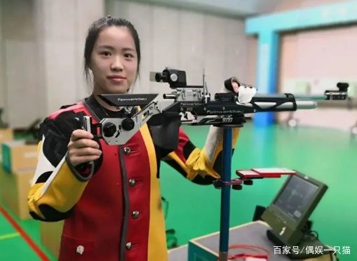 杨倩微博换卡通头像,和白敬亭双向追星,网友对此是怎样的反应?