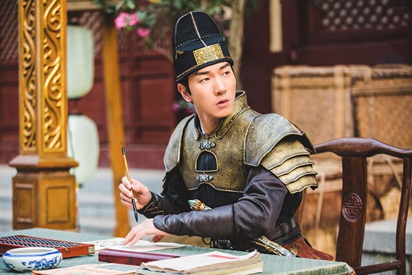 网友：“原名让人听着感觉也太尴尬了”，张亮的原本姓名究竟是什么？