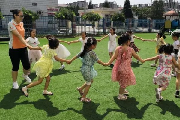 幼儿园儿童节祝福语大全简短10个字