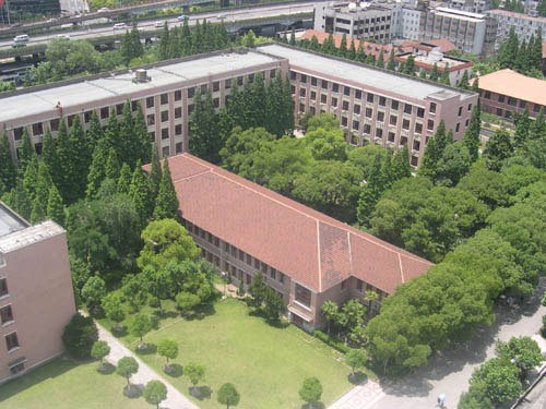 东华大学莱佛士国际设计学院的学院优势
