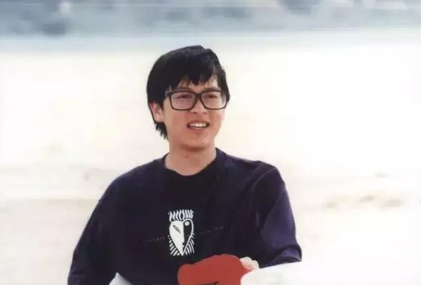 有人知道张雨生有首歌的歌词是“SAY GOODBYE”那首歌的名字叫什么吗