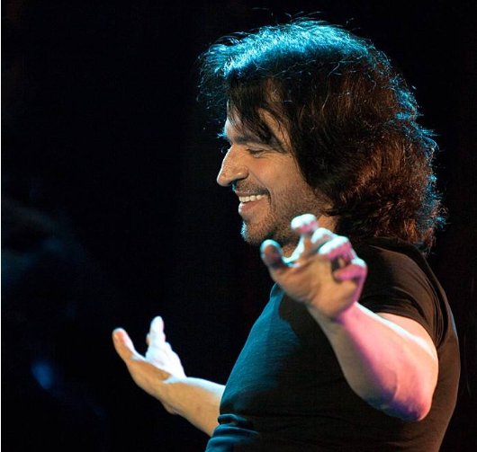 with an orchid什么意思