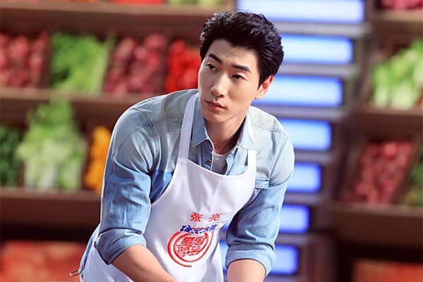 网友：“原名让人听着感觉也太尴尬了”，张亮的原本姓名究竟是什么？